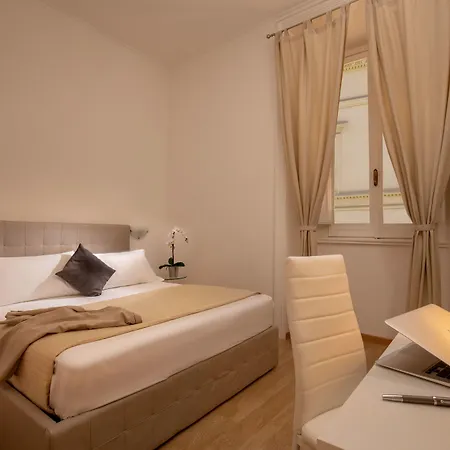 Bed and breakfast Domus Veneto Roma