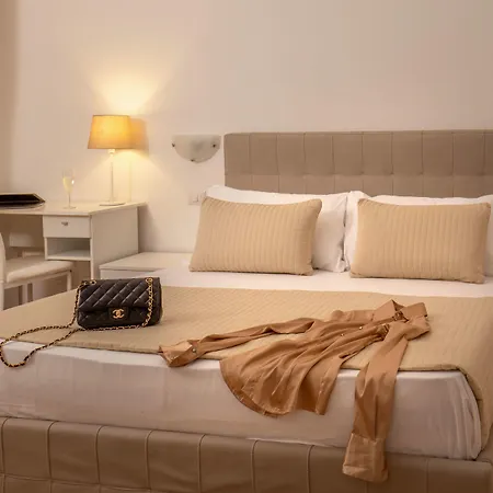 Bed and breakfast Domus Veneto 4*