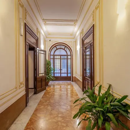 Bed and breakfast Domus Veneto Roma
