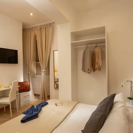 Domus Veneto 4* Rome