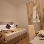 Bed & Breakfast Domus Veneto Řím